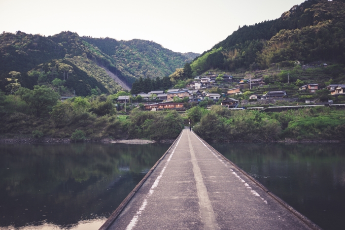 岩間沈下橋